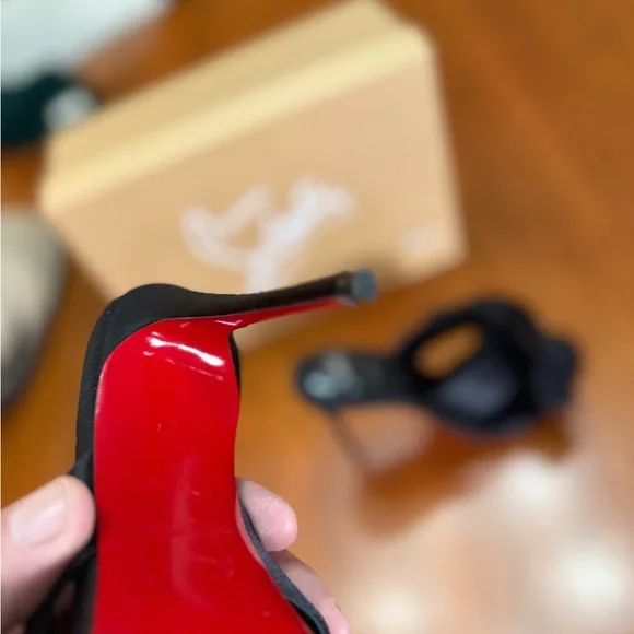 Christian Louboutin Matricia 100 Satin Bow Heels color Black size 38 - Picture 9 of 14